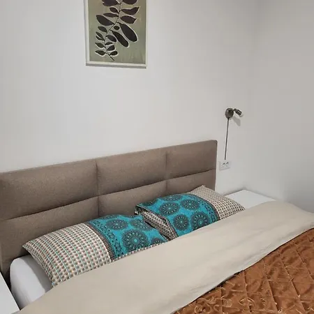 Forest & Apartment *