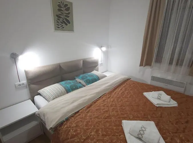 아파트 Forest & *